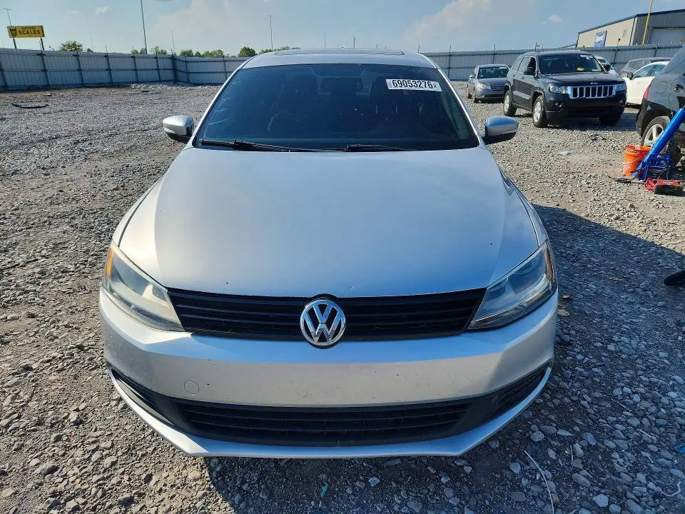 2011 VOLKSWAGEN JETTA TDI  