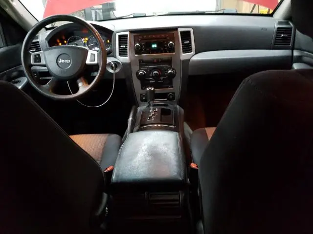 2010 JEEP GRAND CHEROKEE LAREDO  