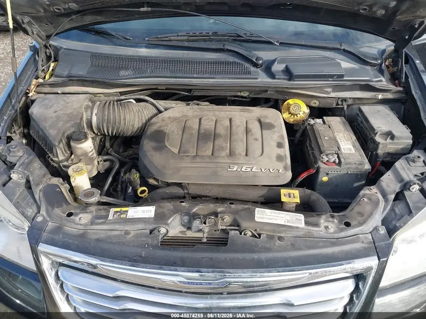 2016 CHRYSLER TOWN & COUNTRY TOURING