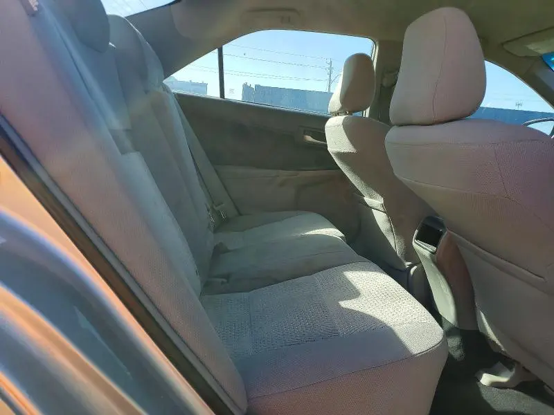 2013 TOYOTA CAMRY LE  