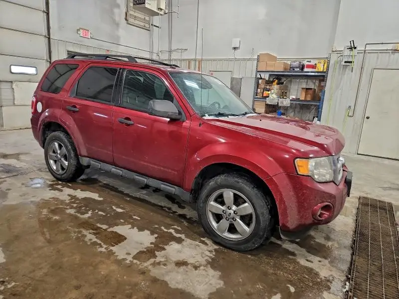 2012 FORD ESCAPE XLT  