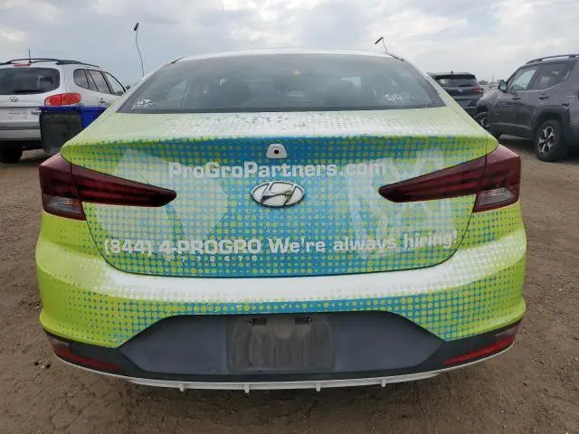 2020 HYUNDAI ELANTRA SE