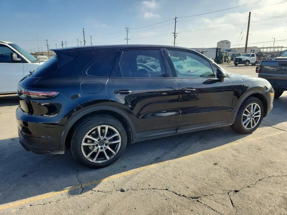 2019 PORSCHE CAYENNE   