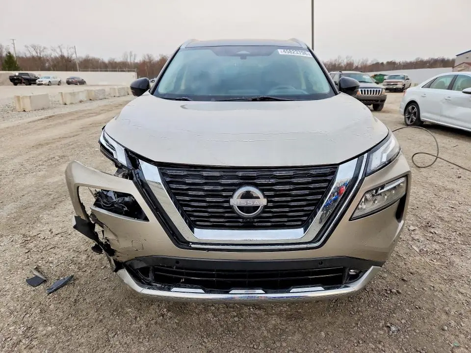 2022 NISSAN ROGUE PLATINUM  