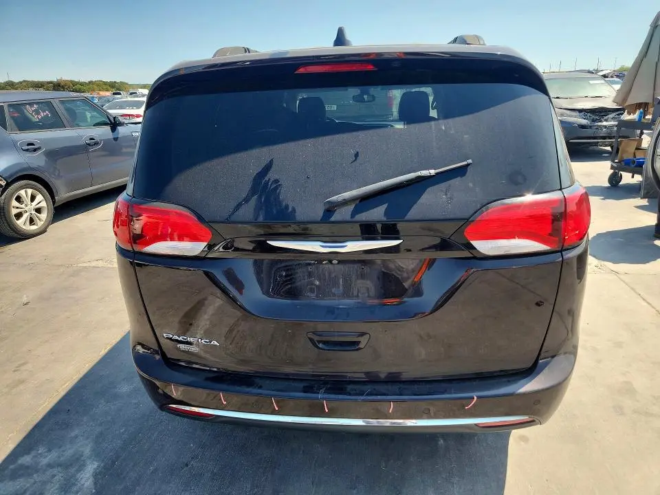 2017 CHRYSLER PACIFICA TOURING L  