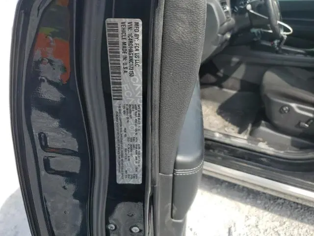 2022 DODGE DURANGO SXT  