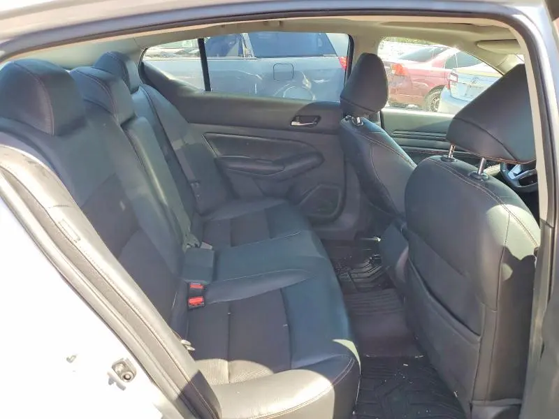 2020 NISSAN ALTIMA SR  