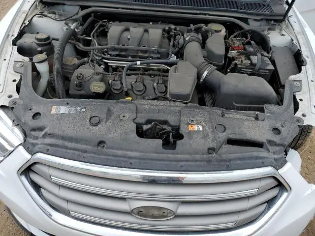 2016 FORD TAURUS SE  