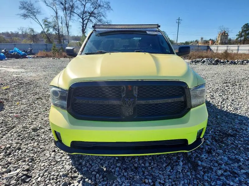 2014 RAM 1500 ST  