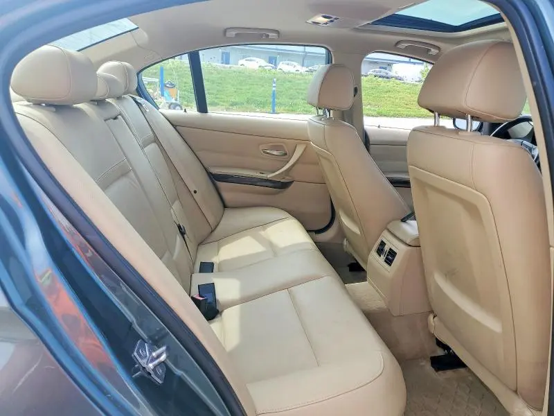 2011 BMW 328 XI SULEV  