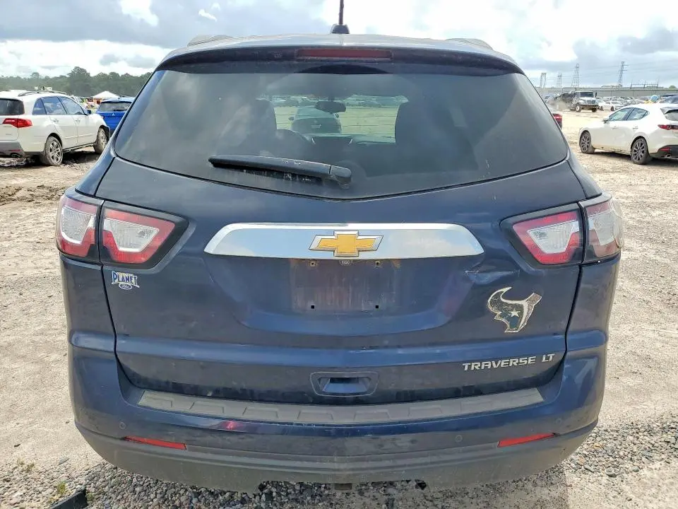2016 CHEVROLET TRAVERSE LT  