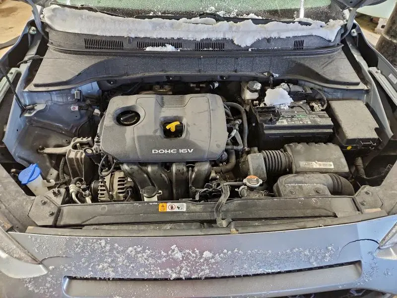 2020 HYUNDAI KONA SE  