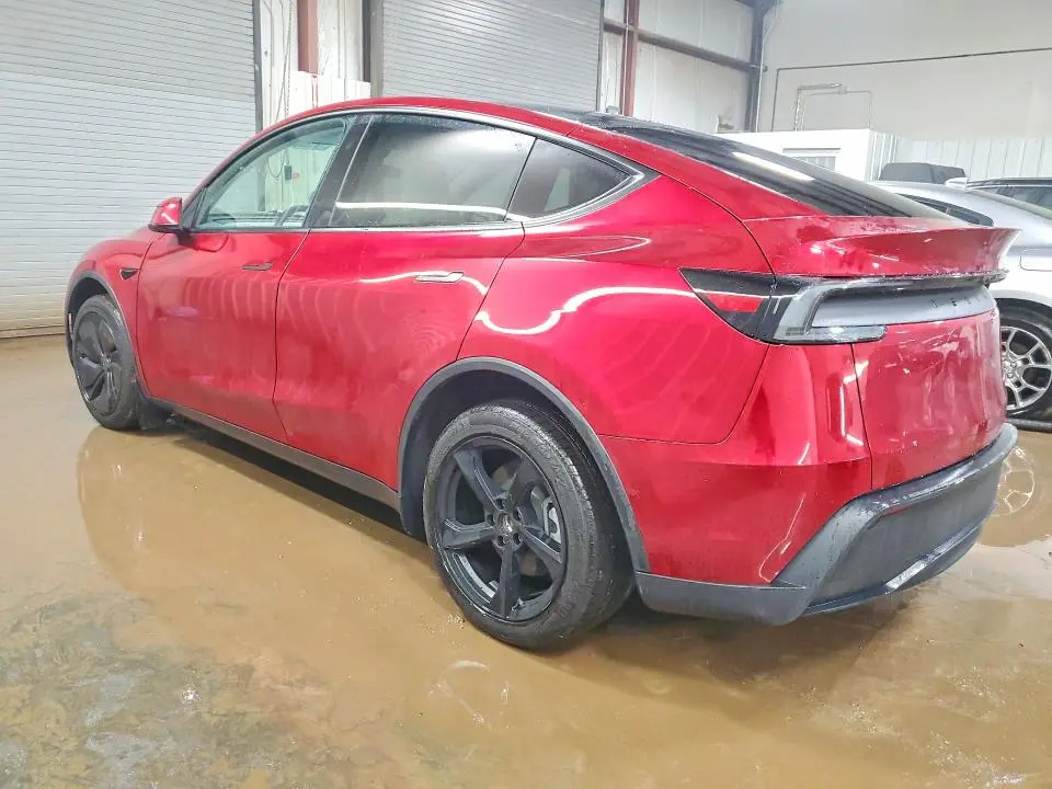 2026 TESLA MODEL Y   