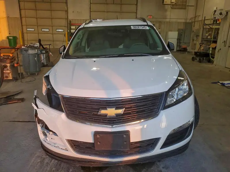2017 CHEVROLET TRAVERSE LS  