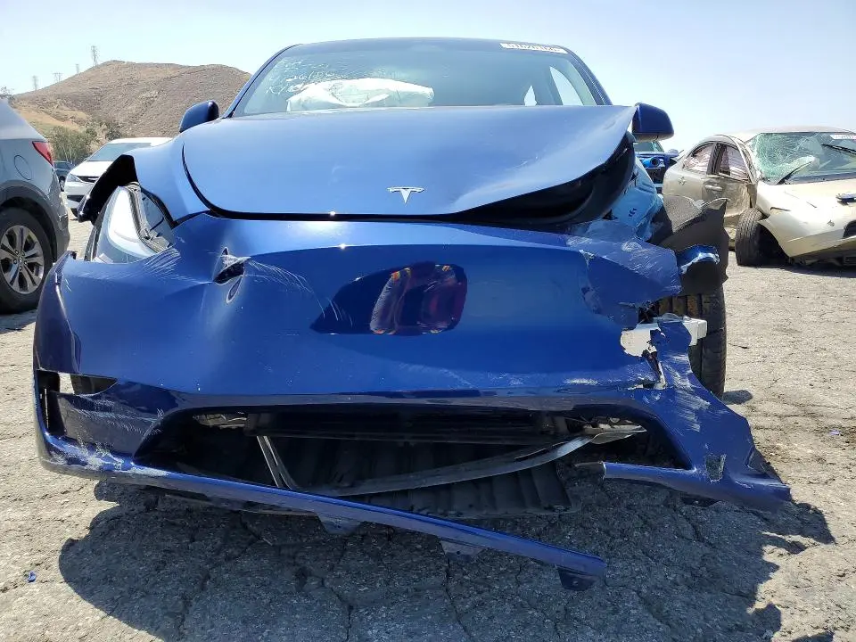2024 TESLA MODEL Y   