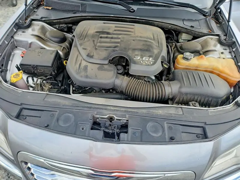 2013 CHRYSLER 300   