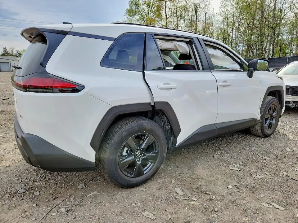 2026 TOYOTA RAV4 LE  