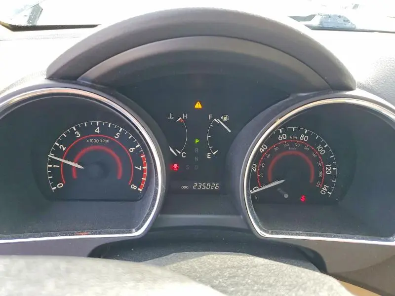 2012 TOYOTA HIGHLANDER SE  