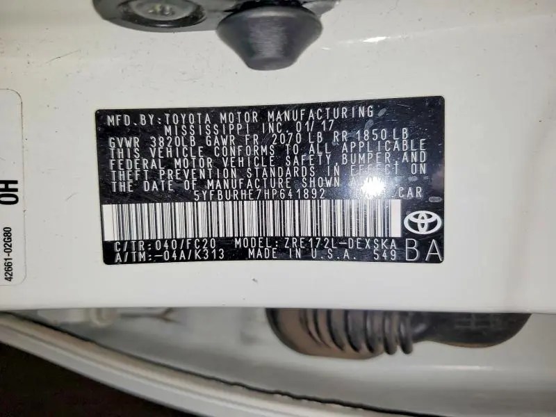 2017 TOYOTA COROLLA SE  