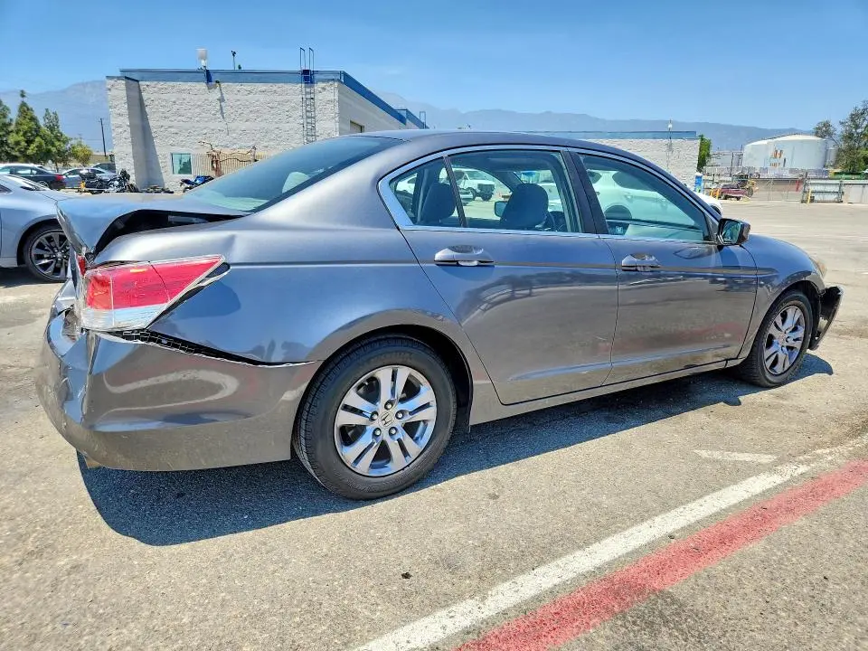 2012 HONDA ACCORD LXP  
