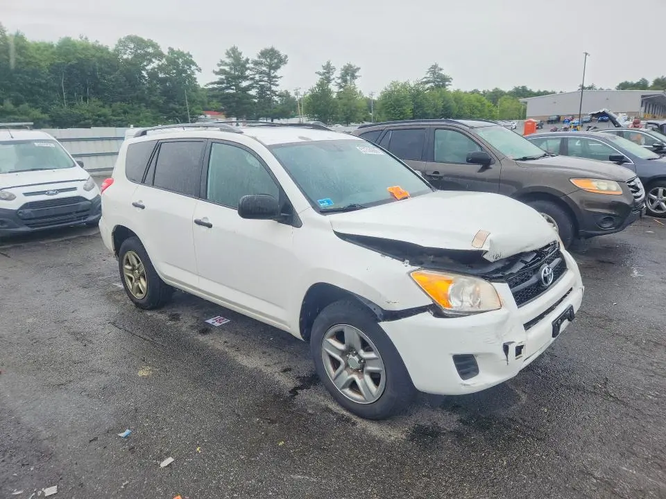 2011 TOYOTA RAV4 BASE  
