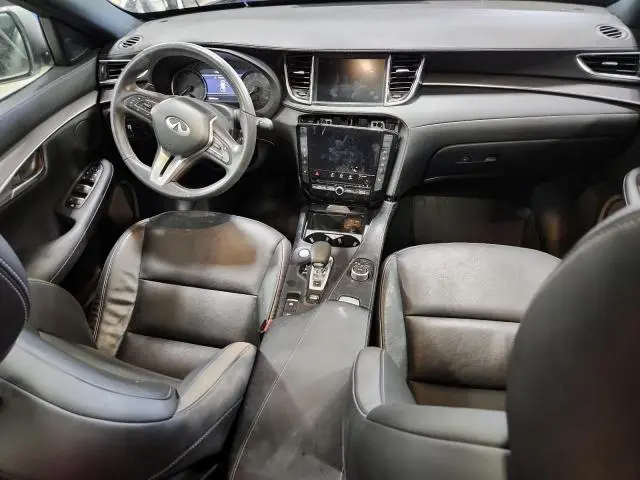 2022 INFINITI QX50 LUXE  