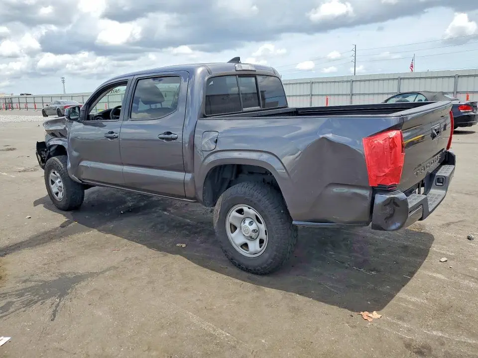2019 TOYOTA TACOMA SR  