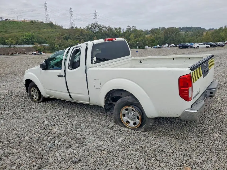 2016 NISSAN FRONTIER S  