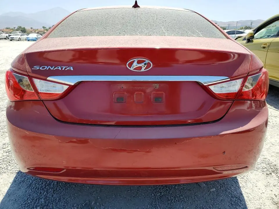 2012 HYUNDAI SONATA GLS  