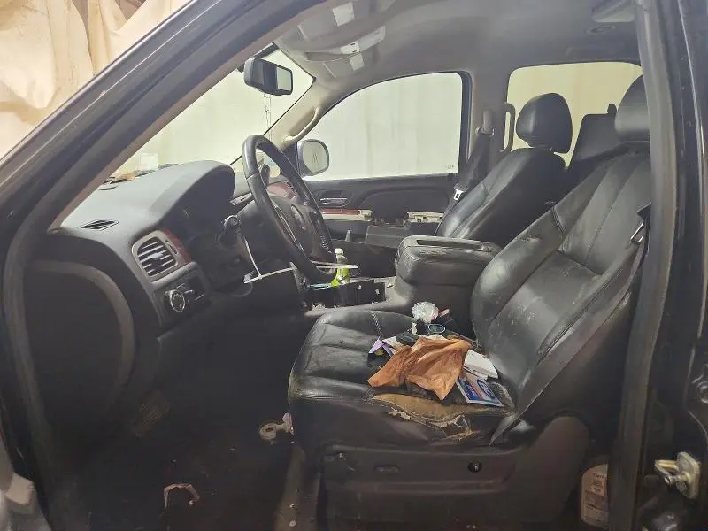 2013 GMC YUKON SLT  