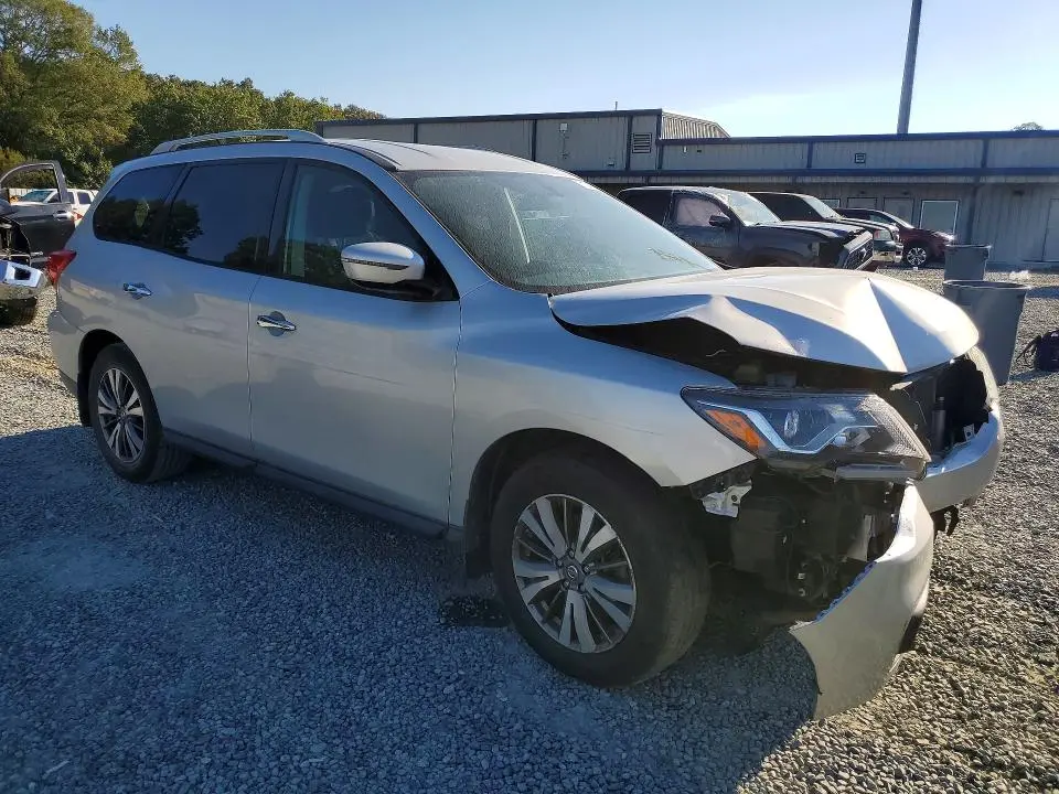 2017 NISSAN PATHFINDER S  