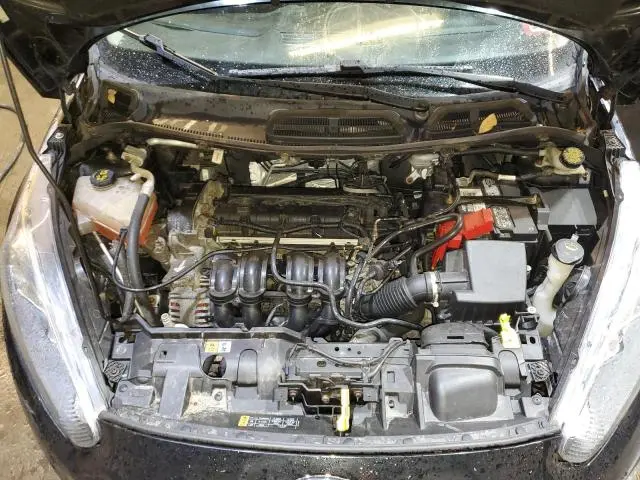 2014 FORD FIESTA SE  