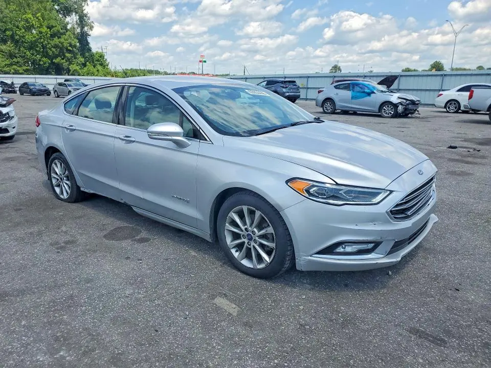 2017 FORD FUSION SE HYBRID  
