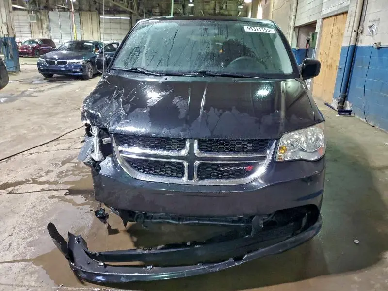 2013 DODGE GRAND CARAVAN SE  