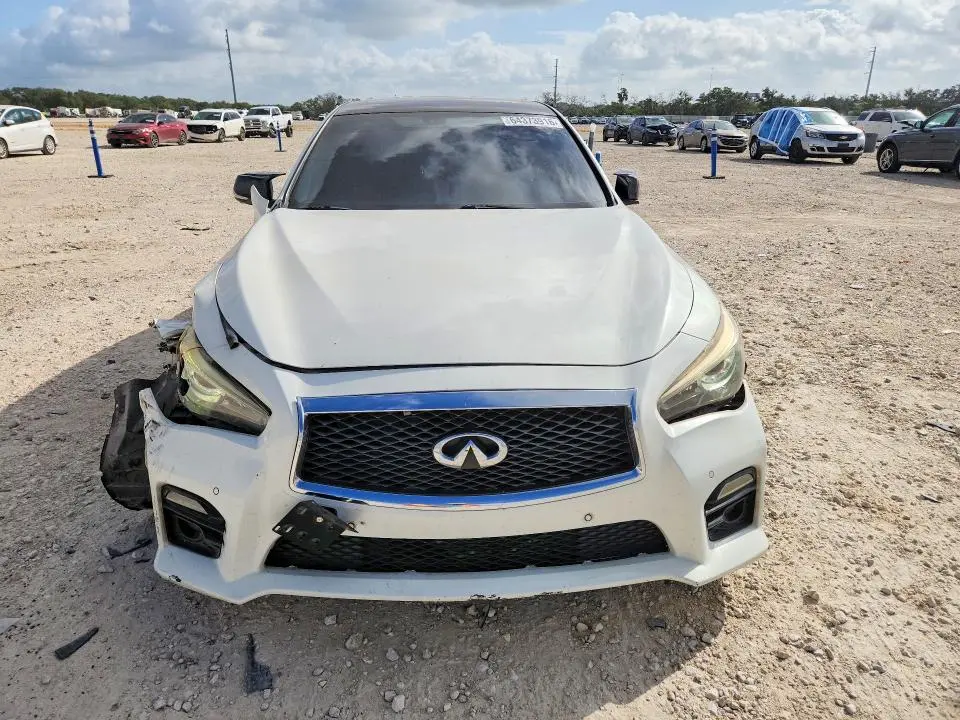 2015 INFINITI Q50 SPORT  