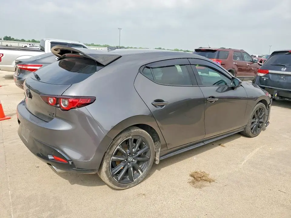 2024 MAZDA 3 PREMIUM PLUS  