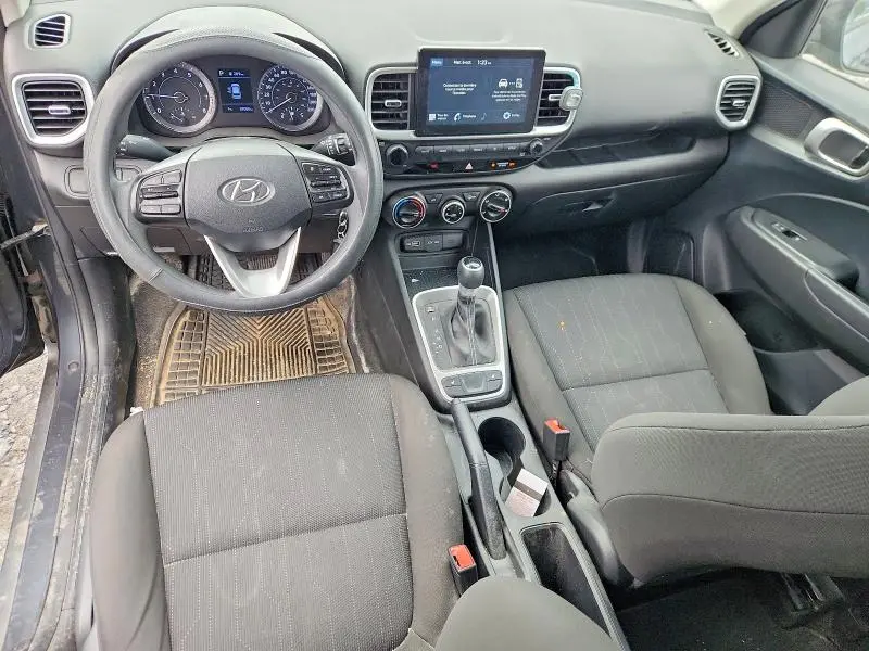 2022 HYUNDAI VENUE SE  