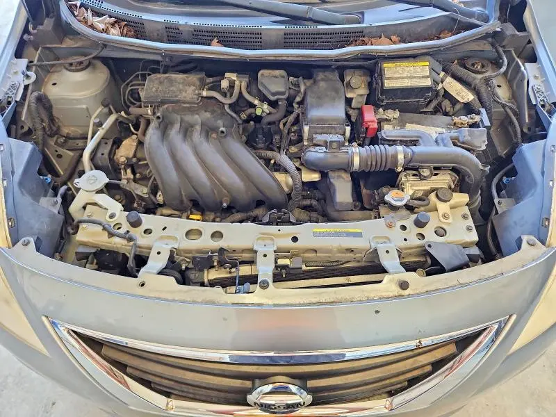 2014 NISSAN VERSA 1.6 SV  