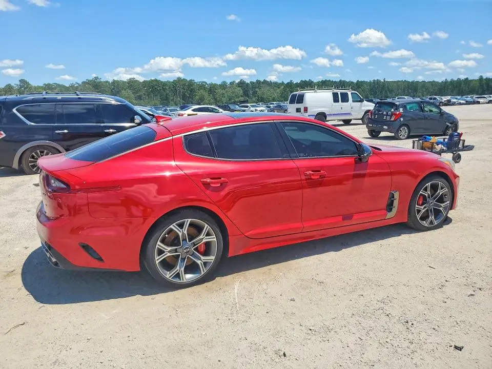 2018 KIA STINGER GT2  