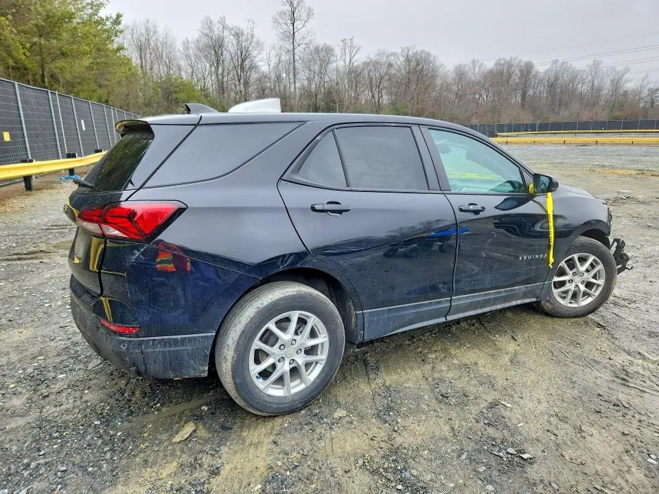 2023 CHEVROLET EQUINOX LS  