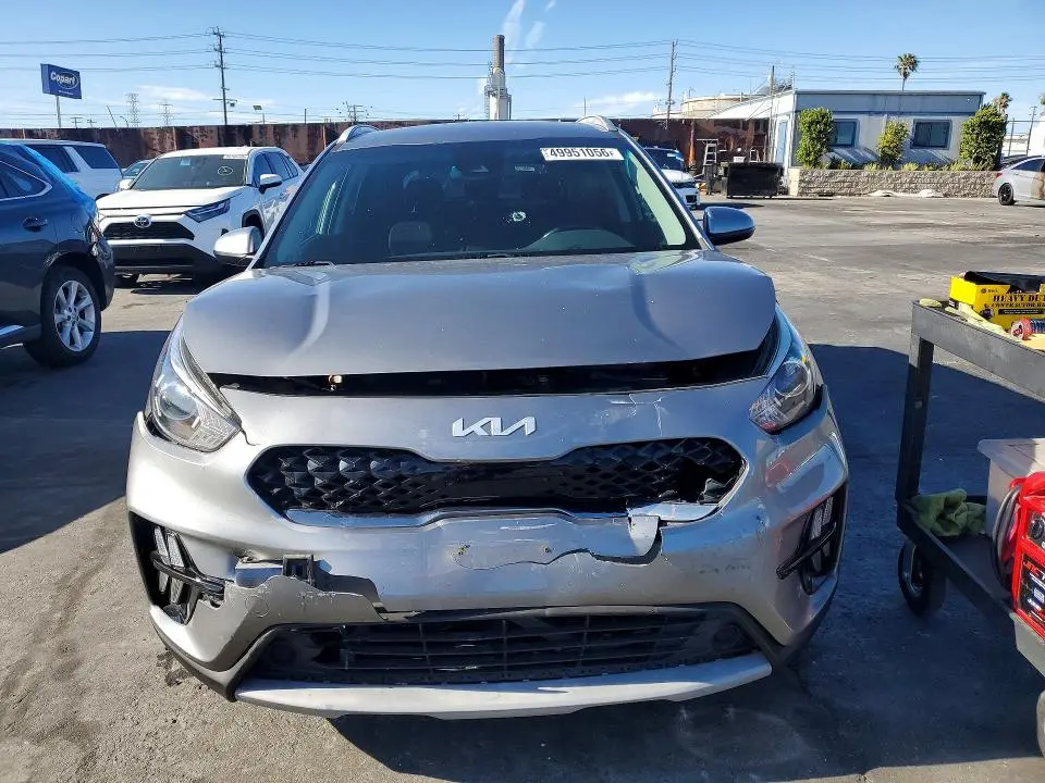 2022 KIA NIRO LXS  