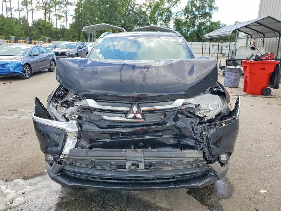 2018 MITSUBISHI OUTLANDER SE  