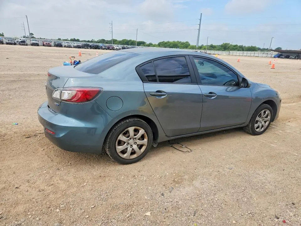 2013 MAZDA 3 I  