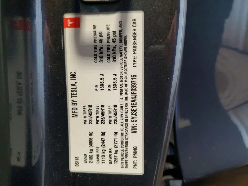 2018 TESLA MODEL 3   
