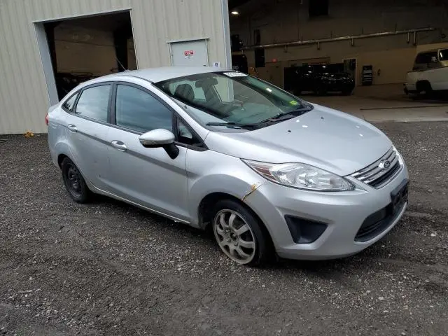 2013 FORD FIESTA SE  