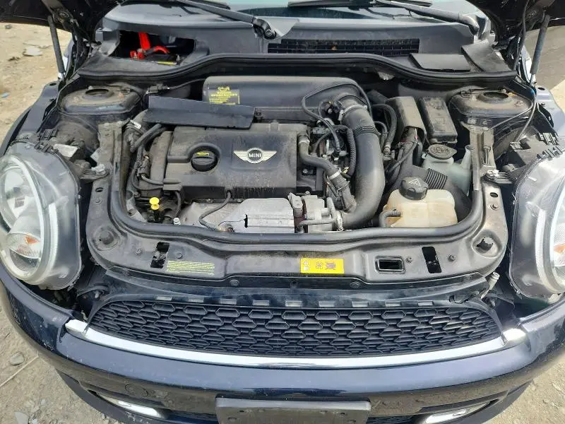 2012 MINI COOPER S  