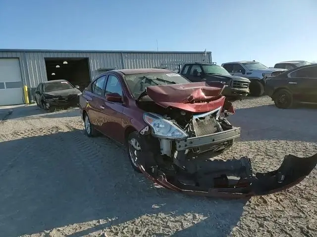 2018 NISSAN VERSA S  
