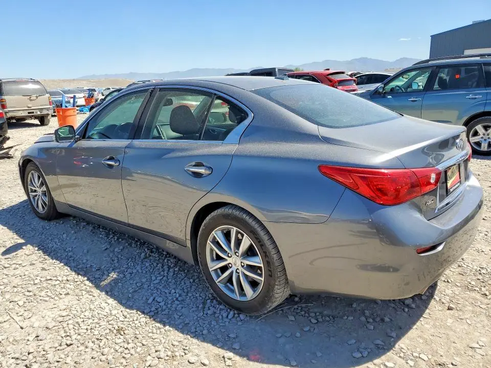 2015 INFINITI Q50 PREMIUM  