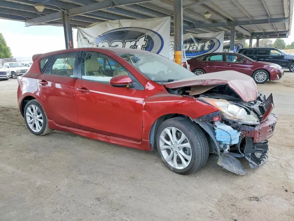 2011 MAZDA 3 S  
