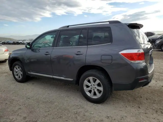 2011 TOYOTA HIGHLANDER BASE  